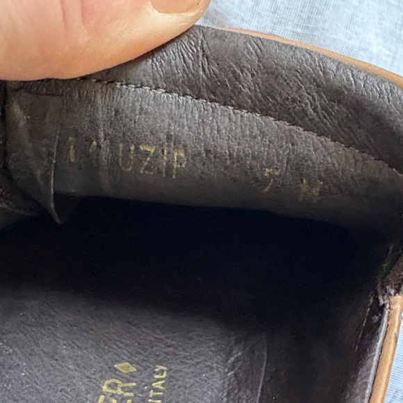 Donald J. Pliner Tan Leather Women's Loafer - Picture 11 of 15